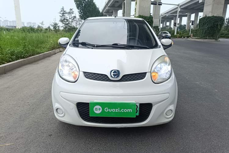 Used JMEV E200L 2020 E200L Standard Model (302 KM) Front