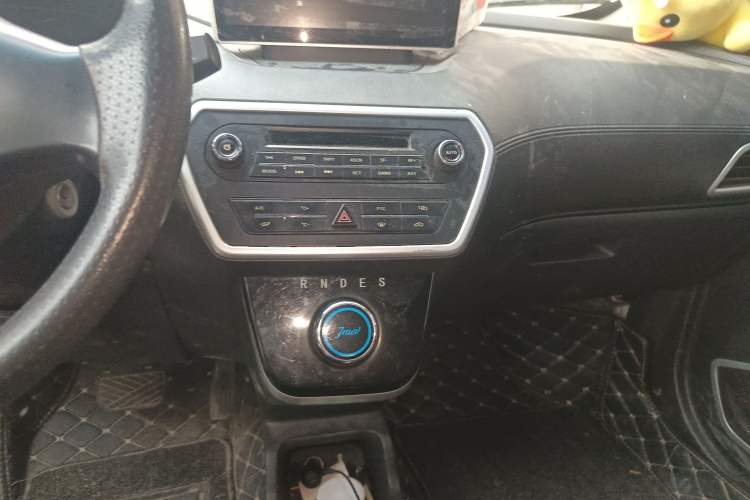 Used JMEV E200L 2020 E200L Standard Model (302 KM) Gear Lever