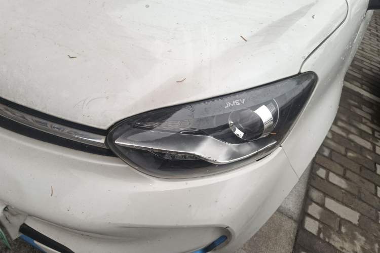 Used JMEV E200L 2020 E200L Standard Model (302 KM) Left Front Headlight