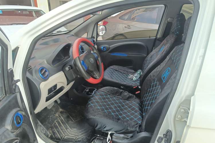 Used JMEV E200L 2020 E200L Comfort Model (302 KM) Left Front Seat