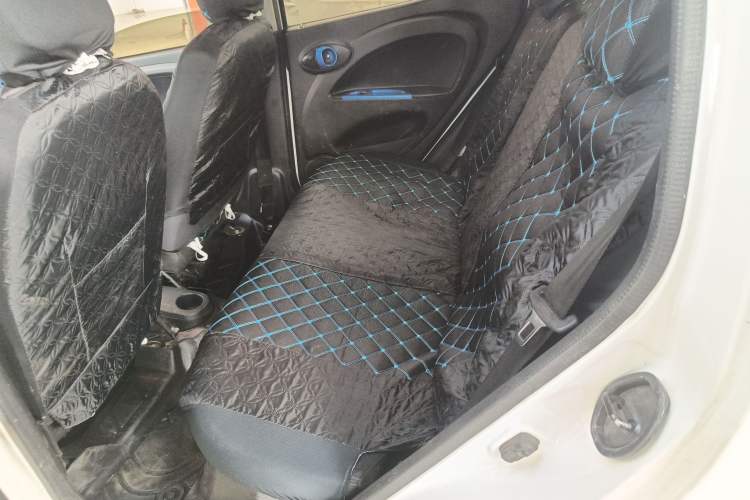 Used JMEV E200L 2020 E200L Comfort Model (302 KM) Left Rear Seat