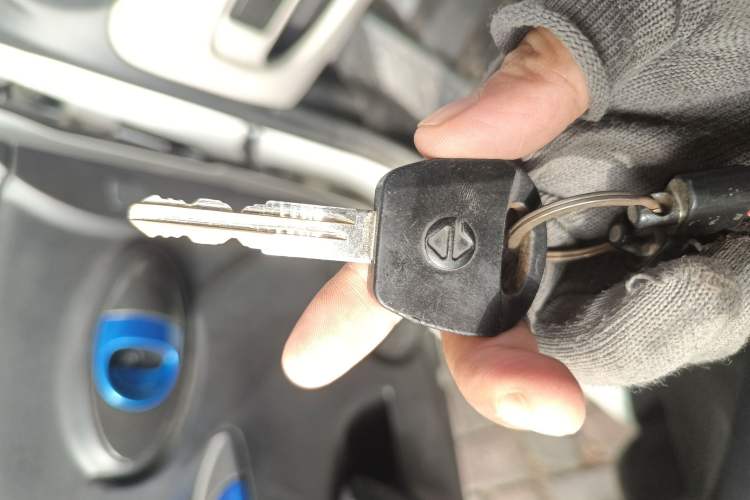 Used JMEV E200L 2020 E200L Comfort Model (302 KM) Vehicle Key