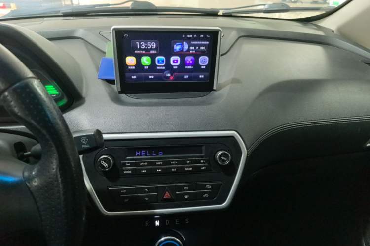 Used JMEV E200N 2018 E200N Fashion Edition (250 KM) Audio And AC Panel