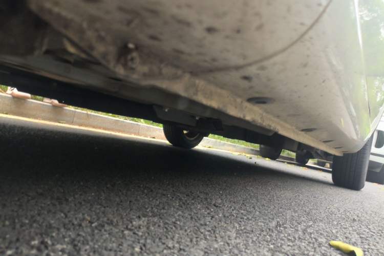 Used JMEV E200N  Chassis Front Left