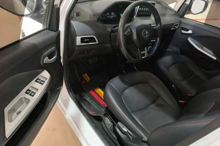 Used JMEV E200N 2018 E200N Fashion Edition (250 KM) Driver Seat