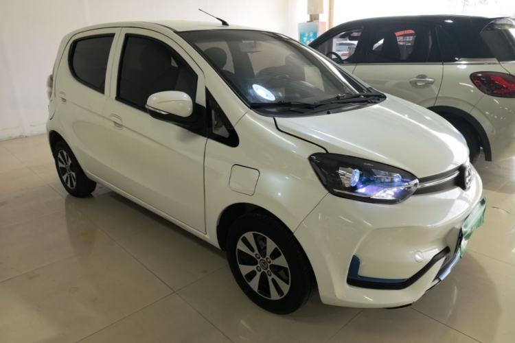 Used JMEV E200N 2018 E200N Fashion Edition (250 KM) Exterior 1