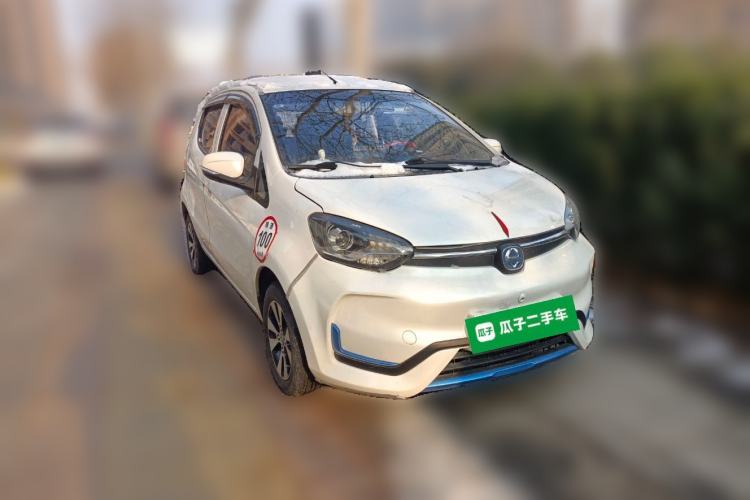 Used JMEV E200N 2018 E200N Luxury Model (250 km) Front Right 45 Deg