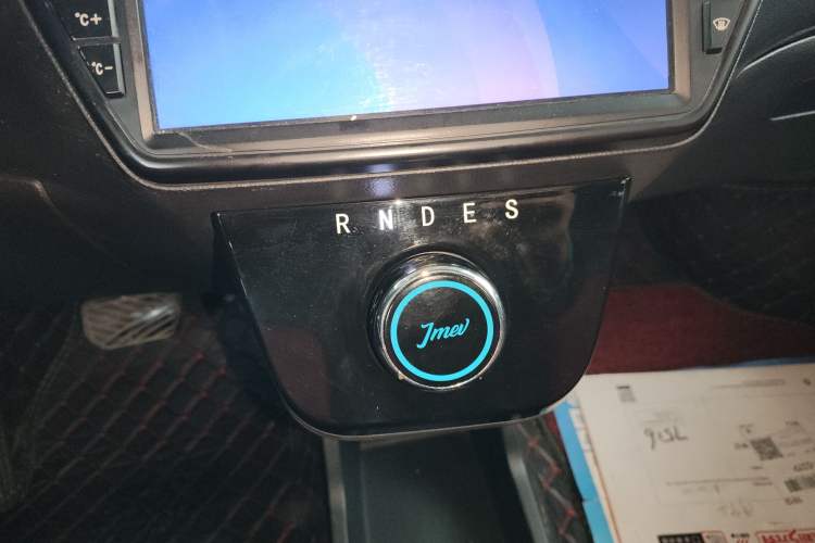 Used JMEV E200N 2018 E200N Fashion Edition (250 KM) Gear Lever
