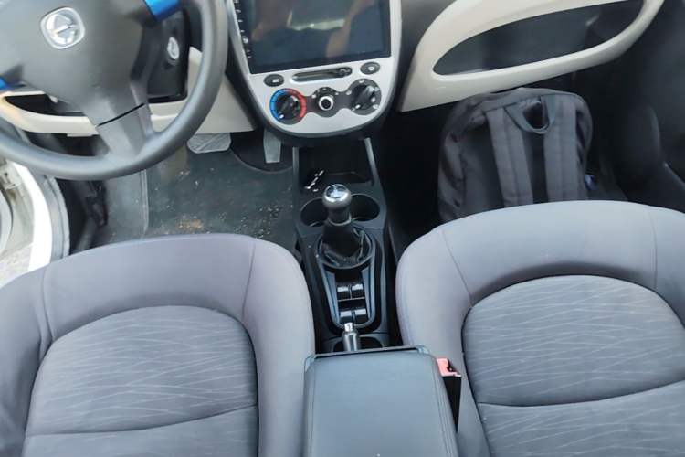 Used JMEV E200N 2018 E200N Luxury Model (250 km) Gear Lever
