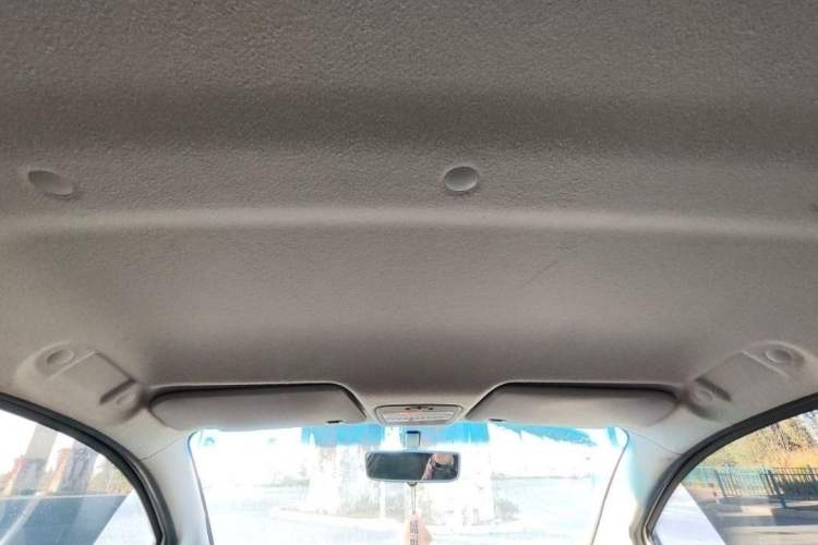 Used JMEV E200N 2018 E200N Fashion Edition (250 KM) Interior 4