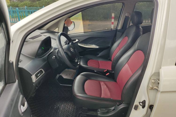 Used JMEV E200N 2018 E200N Fashion Edition (250 KM) Left Front Seat