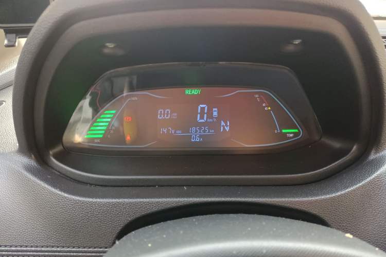 Used JMEV E200N 2018 E200N Luxury Model (250 km) Odometer Close Up