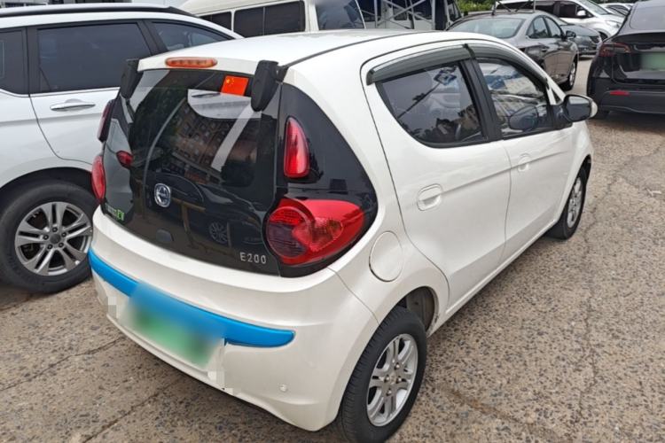 Used JMEV E200N 2018 E200N Luxury Model (250 km) Rear Right 45 Deg