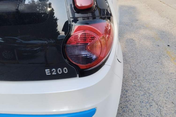 Used JMEV E200N 2018 E200N Luxury Model (250 km) Right Rear Taillight
