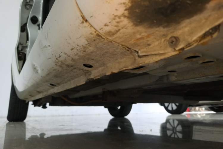 Used JMEV E200N 2018 E200N Fashion Edition (250 KM) Right Side Sill