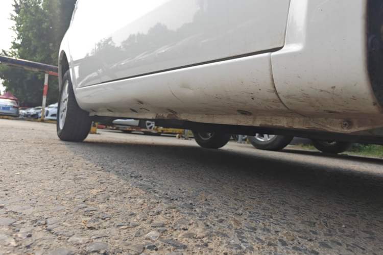 Used JMEV E200N 2018 E200N Luxury Model (250 km) Right Side Sill