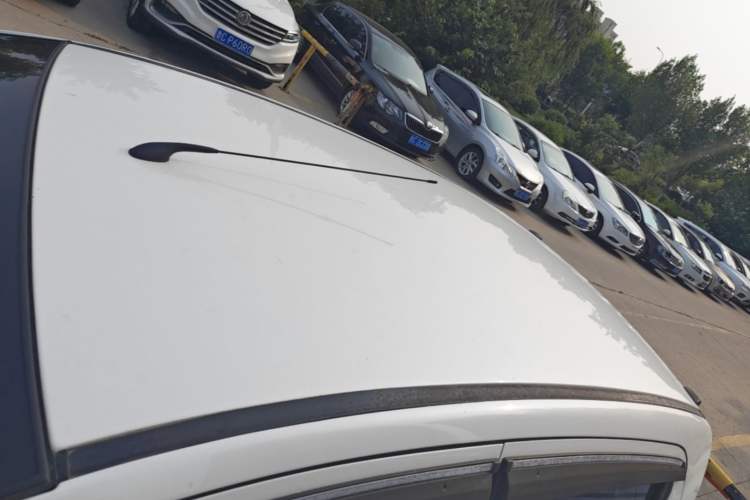 Used JMEV E200N 2018 E200N Luxury Model (250 km) Roof