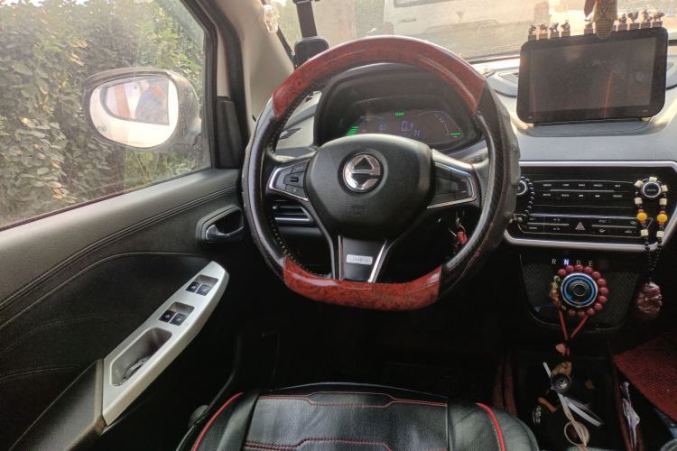 Used JMEV E200N 2018 E200N Luxury Model (250 km) Steering Wheel
