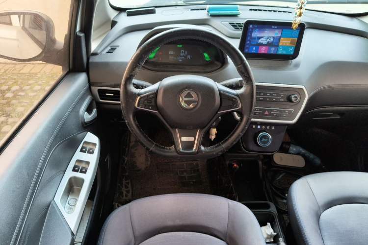 Used JMEV E200N 2018 E200N Luxury Model (250 km) Steering Wheel
