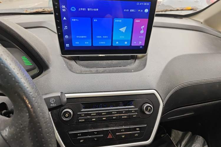 Used JMEV E200N 2020 E200N Fashion Edition (302 KM) Audio And AC Panel