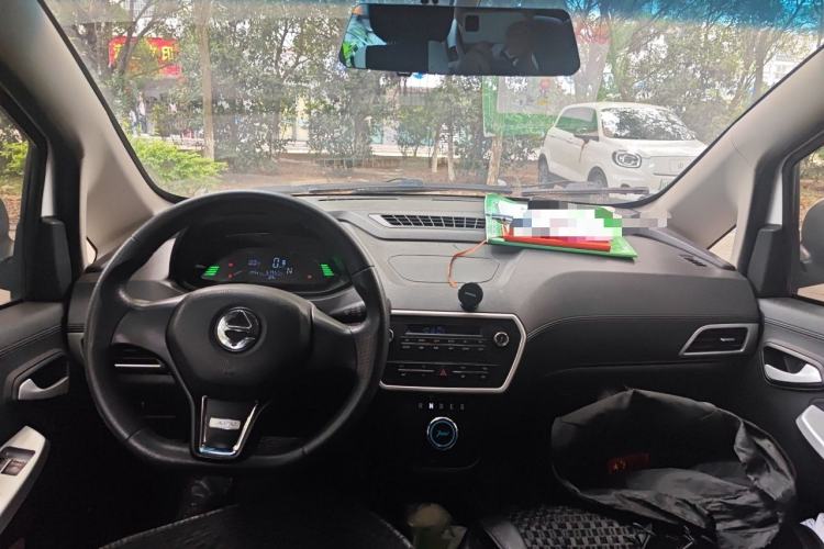 Used JMEV E200N 2020 E200N Fashion Edition (302 KM) Center Console