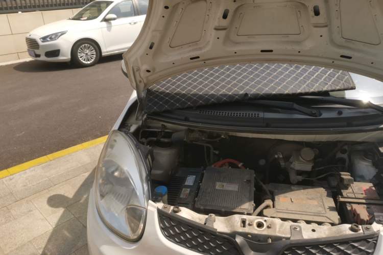 Used JMEV E200N 2020 E200N Fashion Edition (302 KM) Engine Bay Right