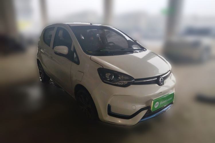 Used JMEV E200N 2020 E200N Fashion Edition (302 KM) Front Right 45 Deg
