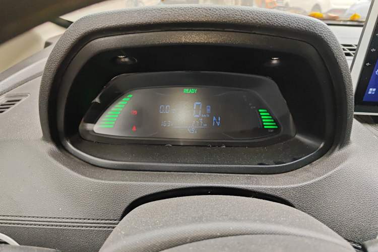 Used JMEV E200N 2020 E200N Fashion Edition (302 KM) Instrument Cluster
