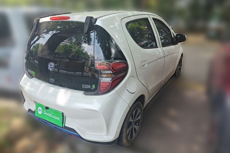 Used JMEV E200N 2020 E200N Fashion Edition (302 KM) Rear Right 45 Deg