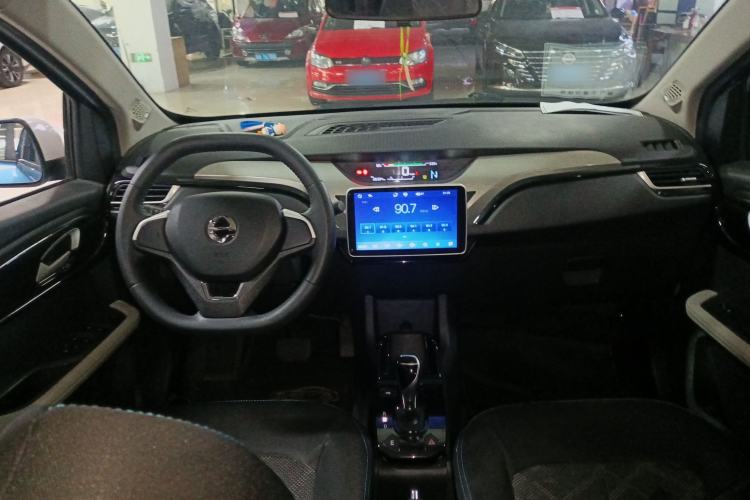 Used JMEV Ezi EV3 2022 Small Radar Yuebao Model Center Console