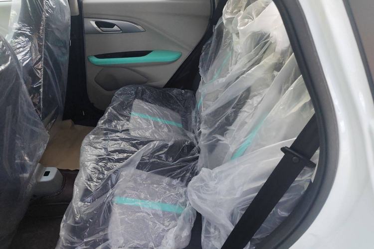 Used JMEV Ezi EV3 2025 Plus 330KM Luxury Version Interior 1