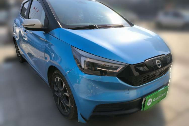 Used JMEV Ezi EV3 2019 Yuepao Version Front Right 45 Deg