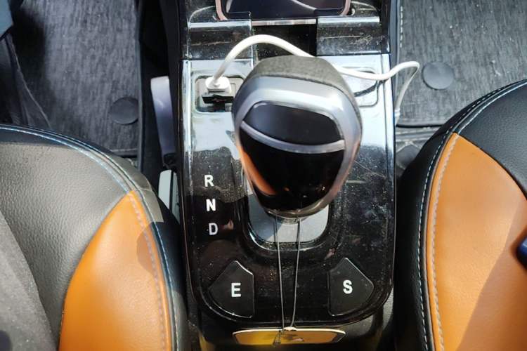 Used JMEV Ezi EV3 2019 Yuepao Version Gear Lever