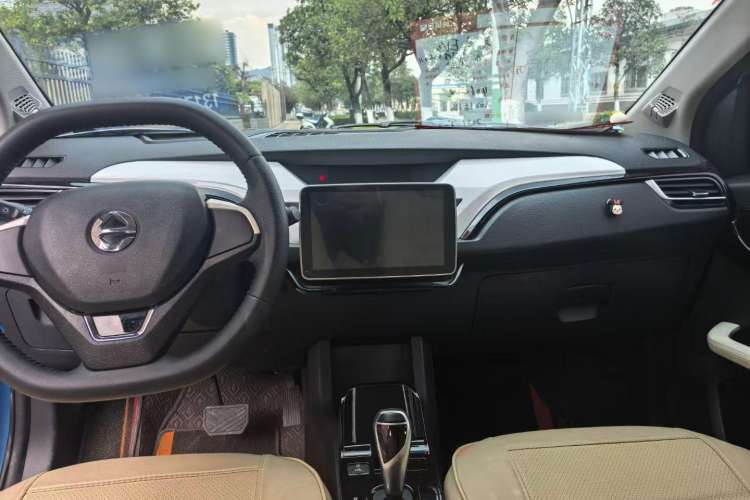 Used JMEV Ezi EV3 2019 Yuepao Version Interior 1
