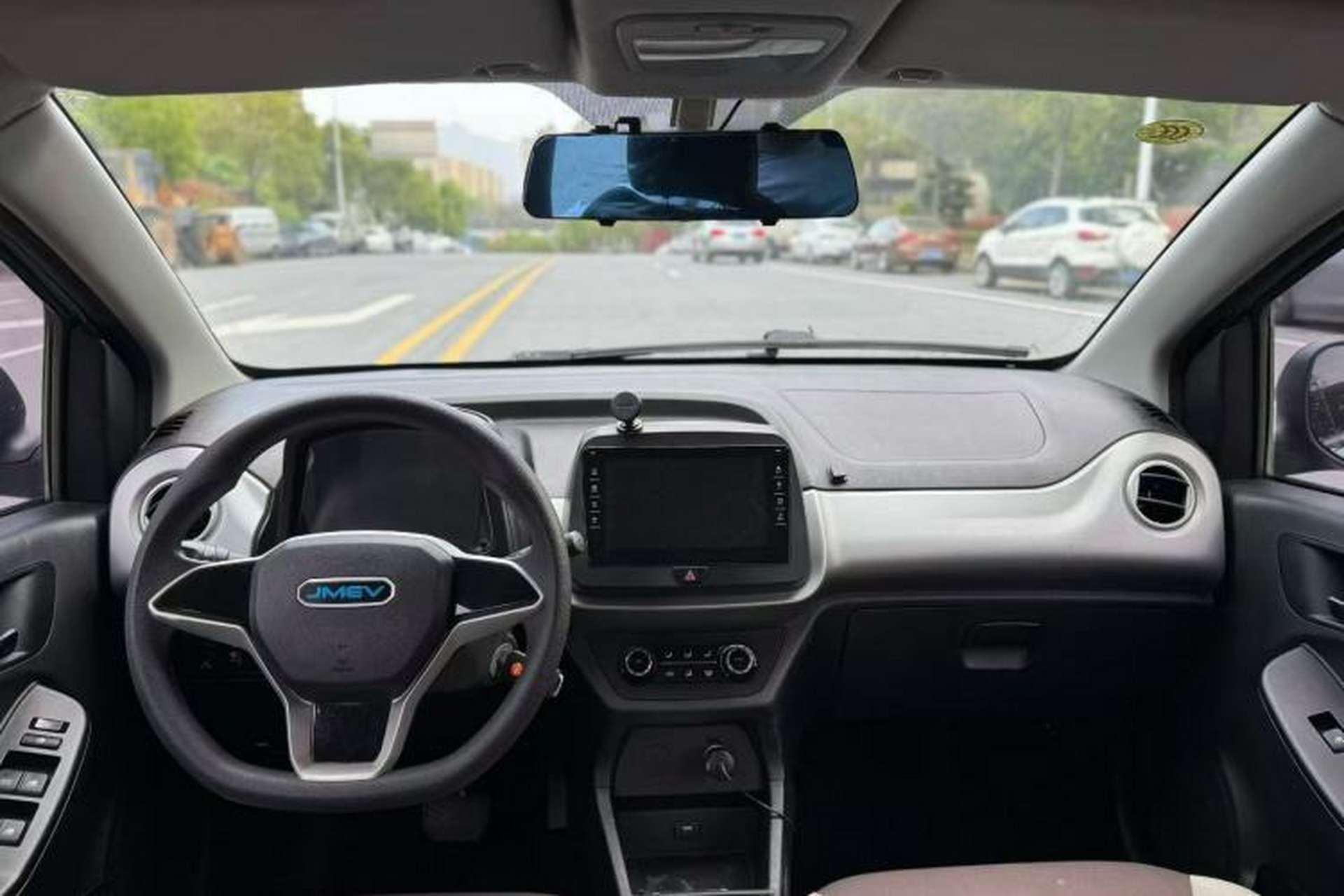 Used JMEV Ezi EV3 2019 LeRun Edition Interior 3