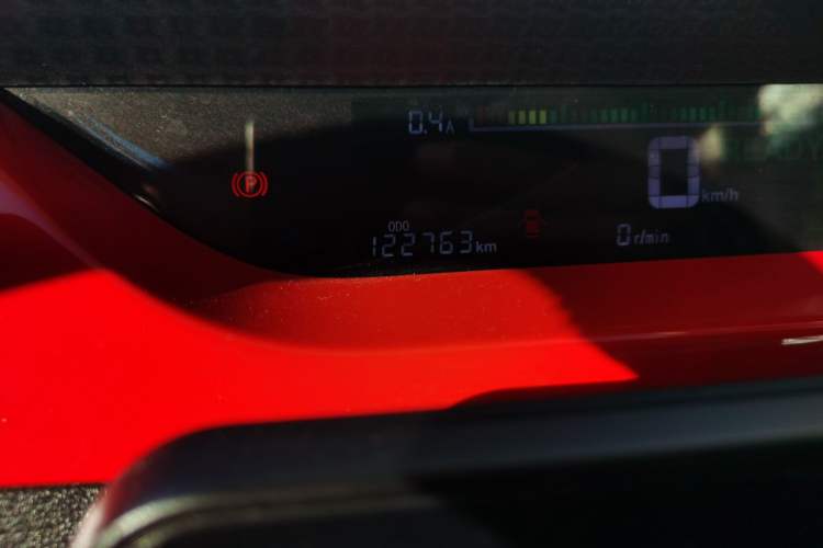 Used JMEV Ezi EV3 2019 Cool Run Edition Odometer Close Up