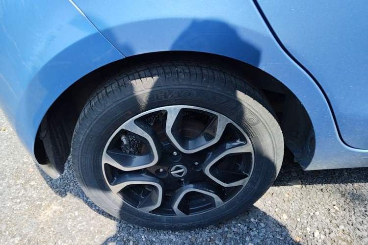 Used JMEV Ezi EV3 2019 Yuepao Version Right Rear Wheel Hub