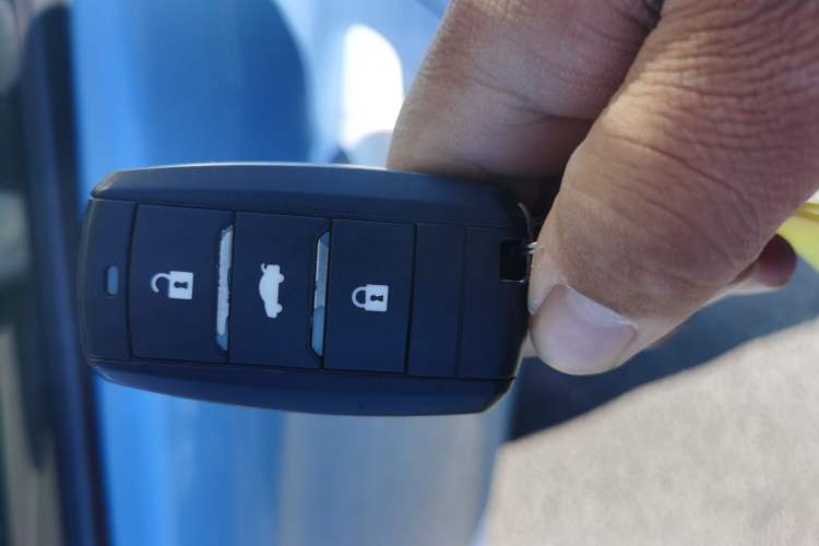 Used JMEV Ezi EV3 2019 Cool Run Edition Vehicle Key