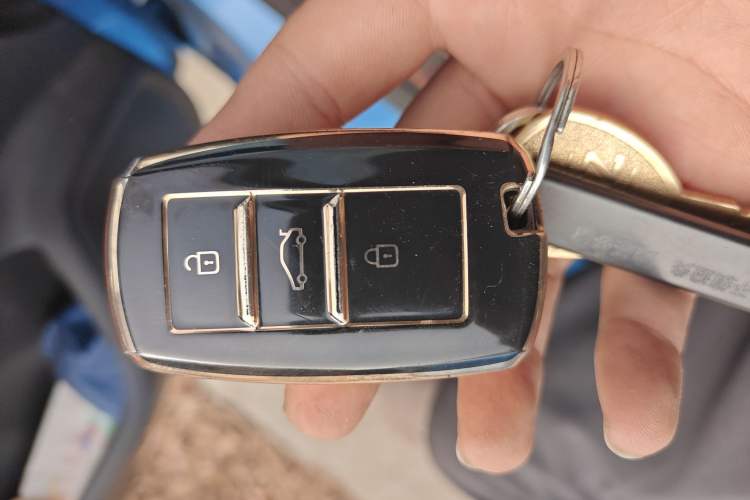 Used JMEV Ezi EV3 2019 Cool Run Edition Vehicle Key