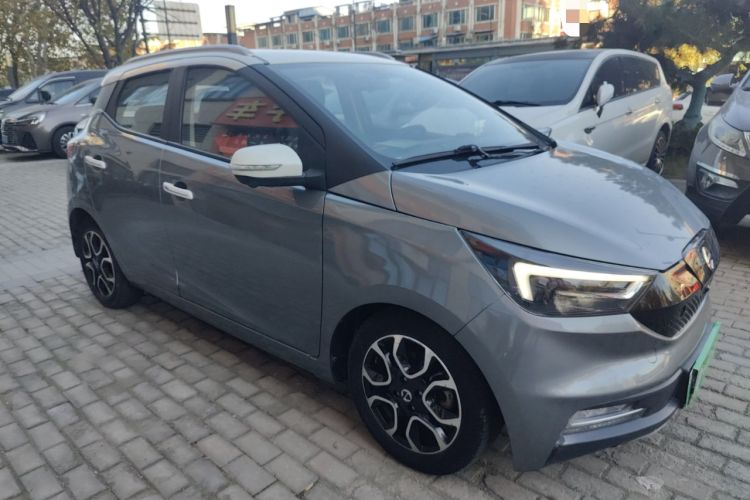 Used JMEV Ezi EV3 2019 Leading Edition Front Right 45 Deg