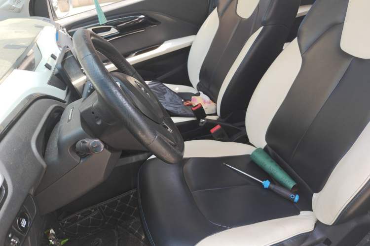 Used JMEV Ezi EV3 2019 Cool Run Edition Left Front Seat