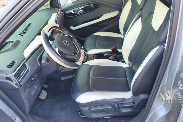 Used JMEV Ezi EV3 2019 Cool Run Edition Left Front Seat