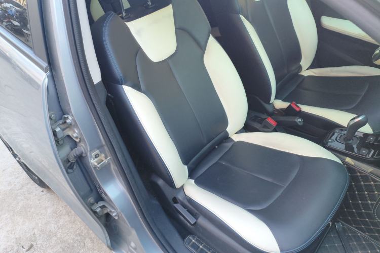 Used JMEV Ezi EV3 2019 Cool Run Edition Right Front Seat