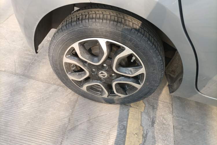 Used JMEV Ezi EV3 2019 Cool Run Edition Right Rear Wheel Hub