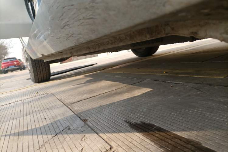 Used JMEV Ezi EV3 2019 Cool Run Edition Right Side Sill