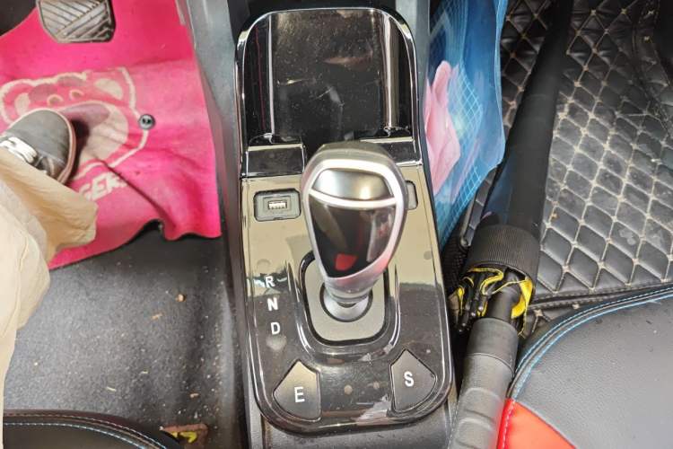 Used JMEV Ezi EV3 2019 Leading Edition Gear Lever