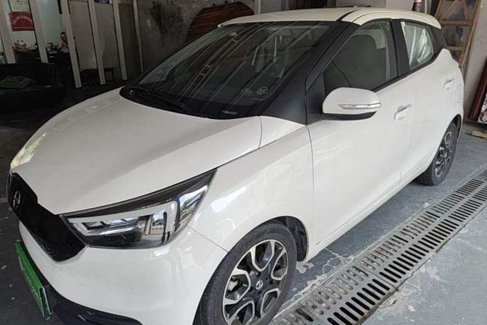 JMEV Ezi EV3 2019