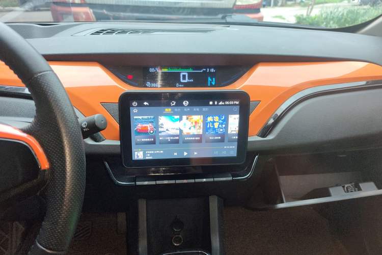 Used JMEV Ezi EV3 2019 Cool Run Edition Audio And AC Panel