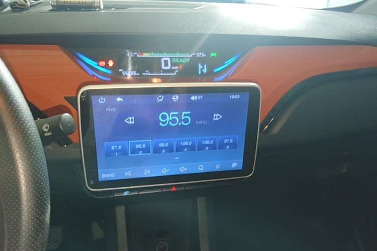 Used JMEV Ezi EV3 2019 Yuepao Version Audio And AC Panel