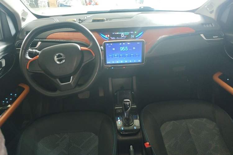 Used JMEV Ezi EV3 2019 Yuepao Version Center Console